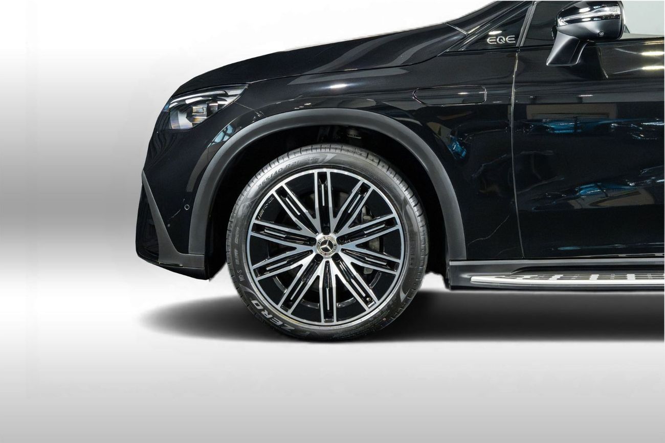 Mercedes-Benz EQE 350 SUV EMC Mercedes-benz Warranty and Service Package | 0% Downpayment | AED 3,449 P/M |