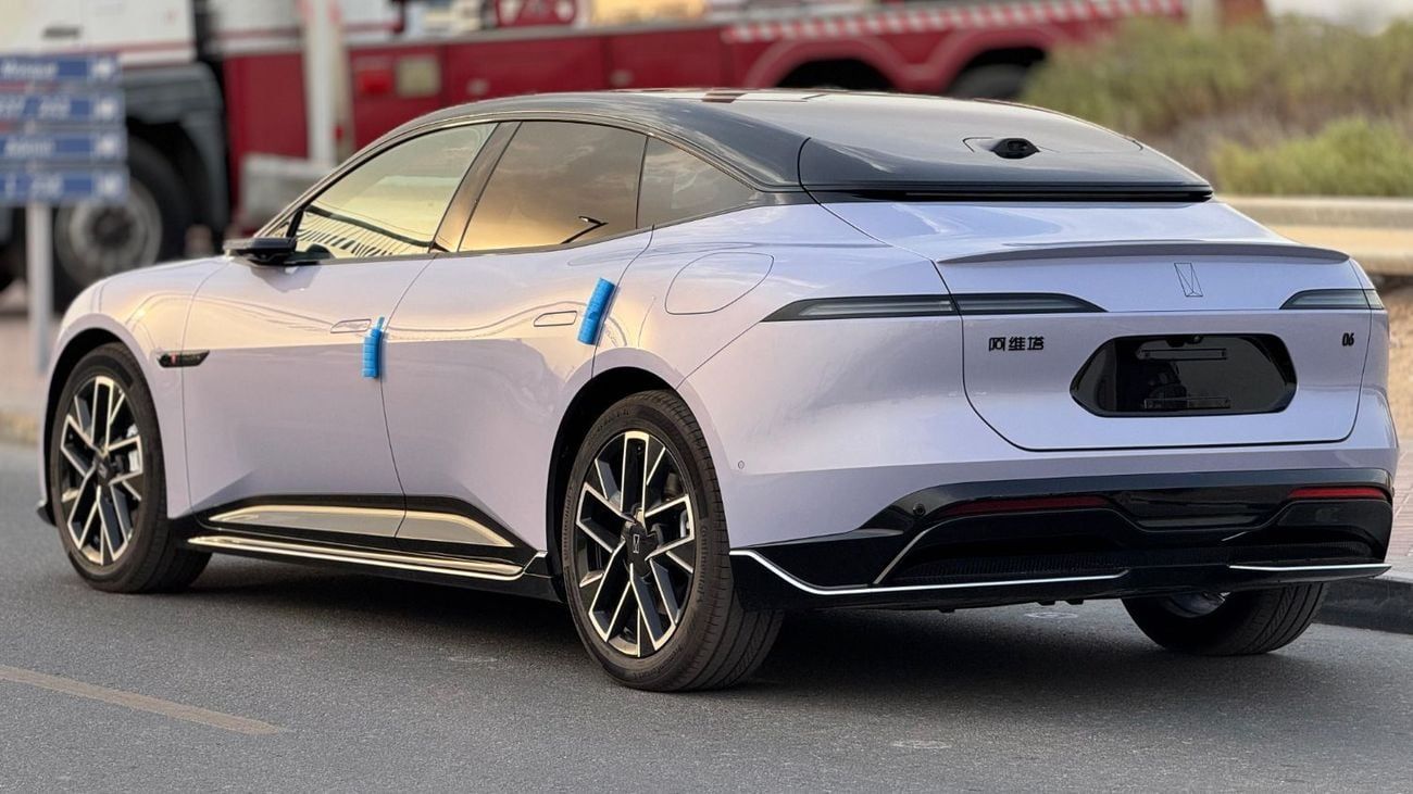 أفاتر 06 Avatr 06 Max REEV Edition