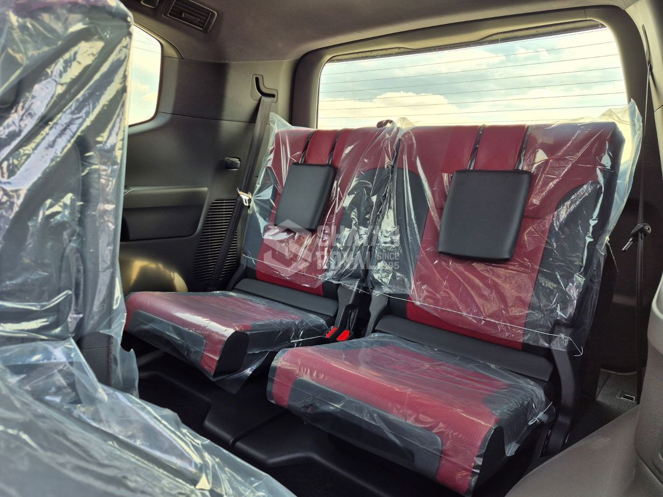 تويوتا لاند كروزر LC300 3.5L TWIN TURBO VXR FULL OPTION PETROL V6 AT 7S 2026MY