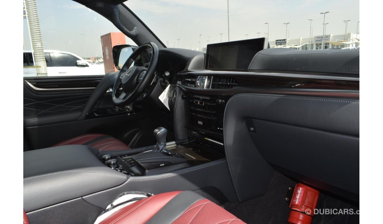 Lexus LX570 Gcc Vip owrder warranty to 5 years open km