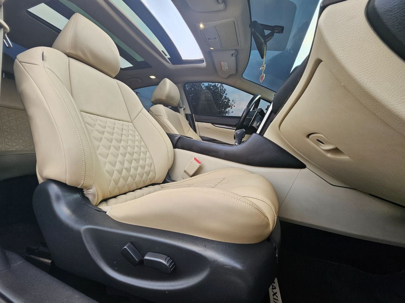 Nissan Maxima SR