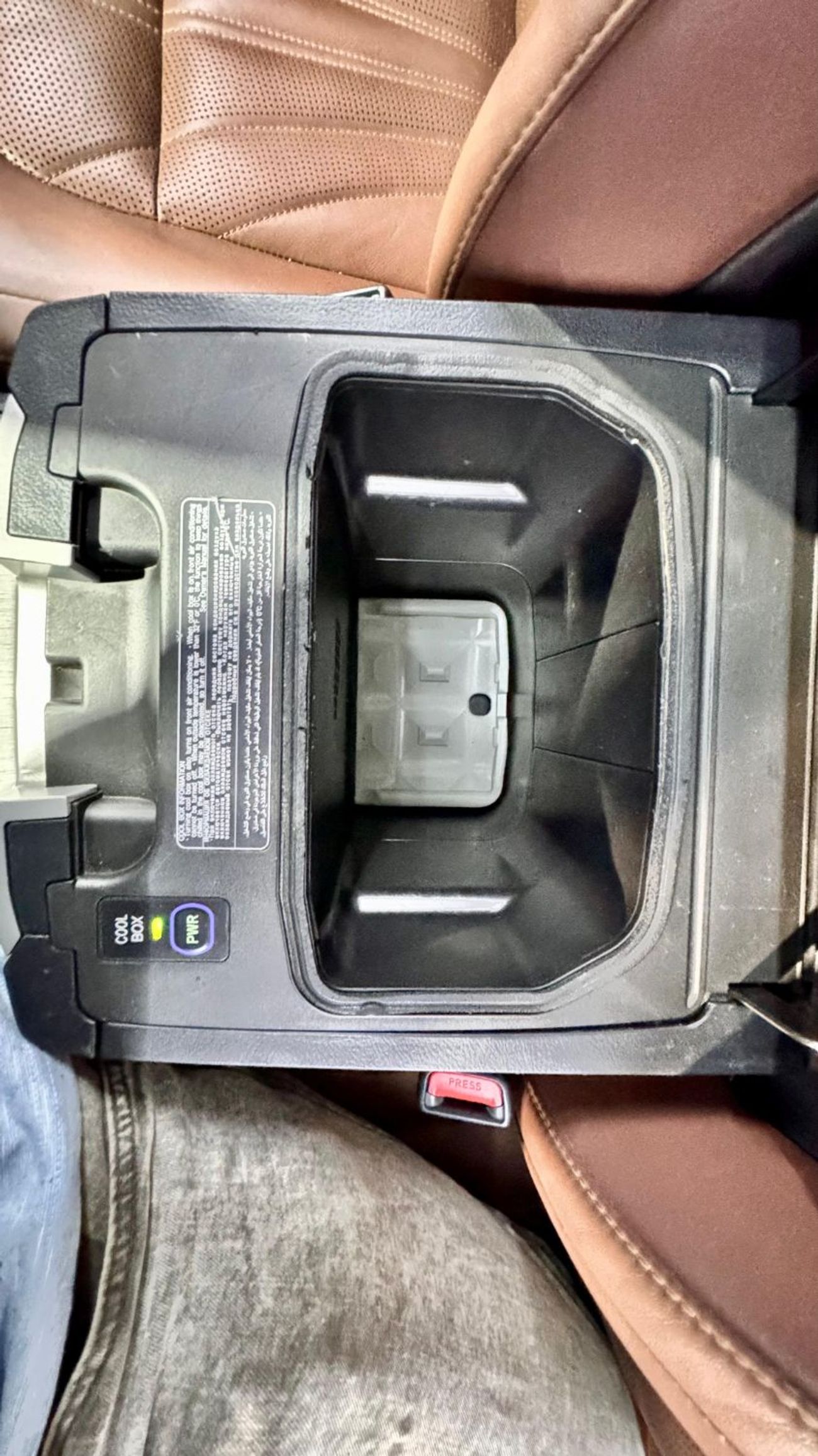 Toyota Land Cruiser GXR 4.0L GXR 5.7L warranty one year bank financie available