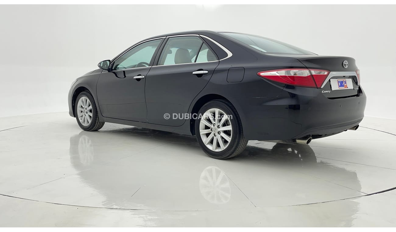 تويوتا كامري PLATINUM 2.5 | بدون دفعة مقدمة | اختبار قيادة مجاني للمنزل