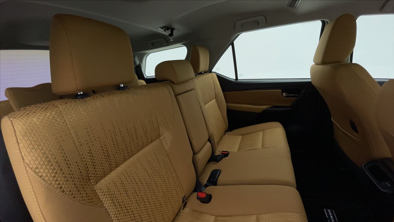 تويوتا فورتونر EXR 2.7 | بدون دفعة مقدمة | اختبار قيادة مجاني للمنزل