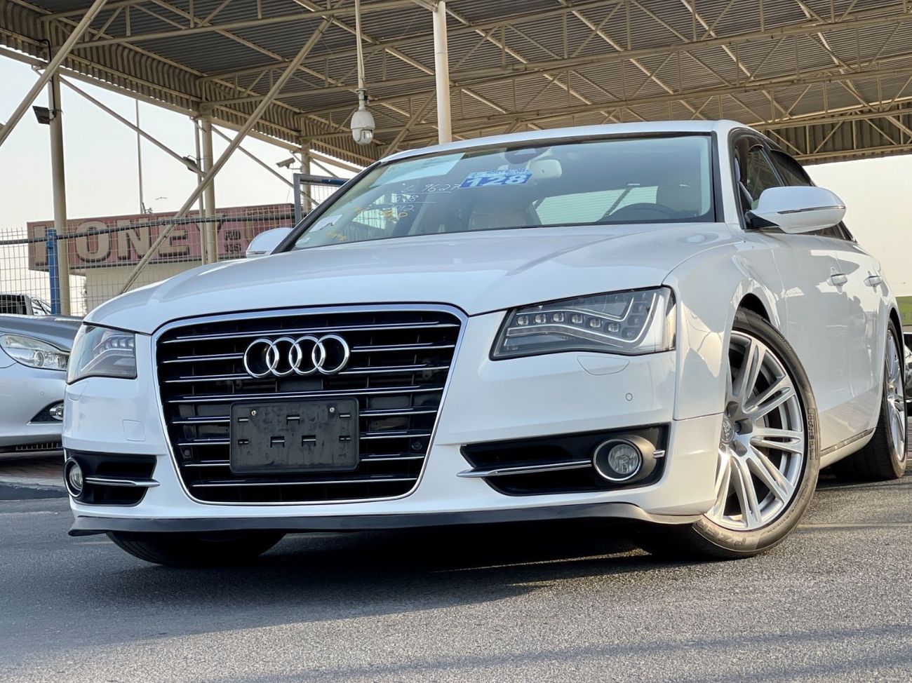 أودي A8 AUDI A8