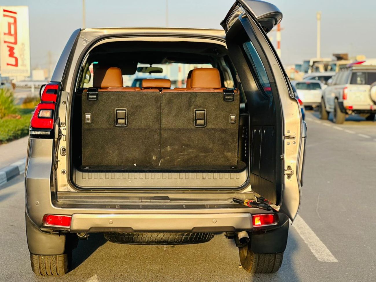 Toyota Prado VXR 2.7L AWD