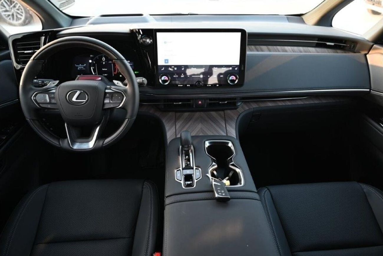 لكزس LM 350h 2.5L Hybrid E-CVT AWD  7 Seat Automatic