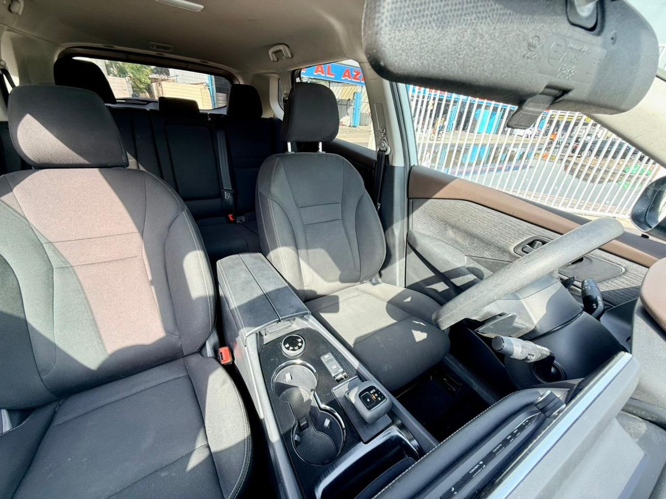 نيسان روج 2023 Nissan Rogue sv awd 4x4