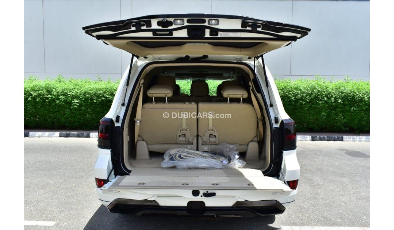 Toyota Land Cruiser 200 VXR  V8 5.7L PETROL AUTOMATIC BLACK EDITION