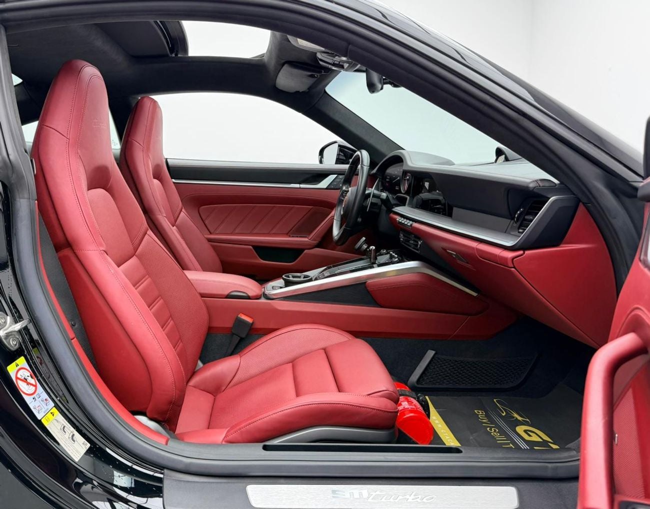 Porsche 911 TURBO 2024 Porsche 911 Turbo, 2028 Porsche Warranty, Full Porsche Service History, Very Low Km, GCC