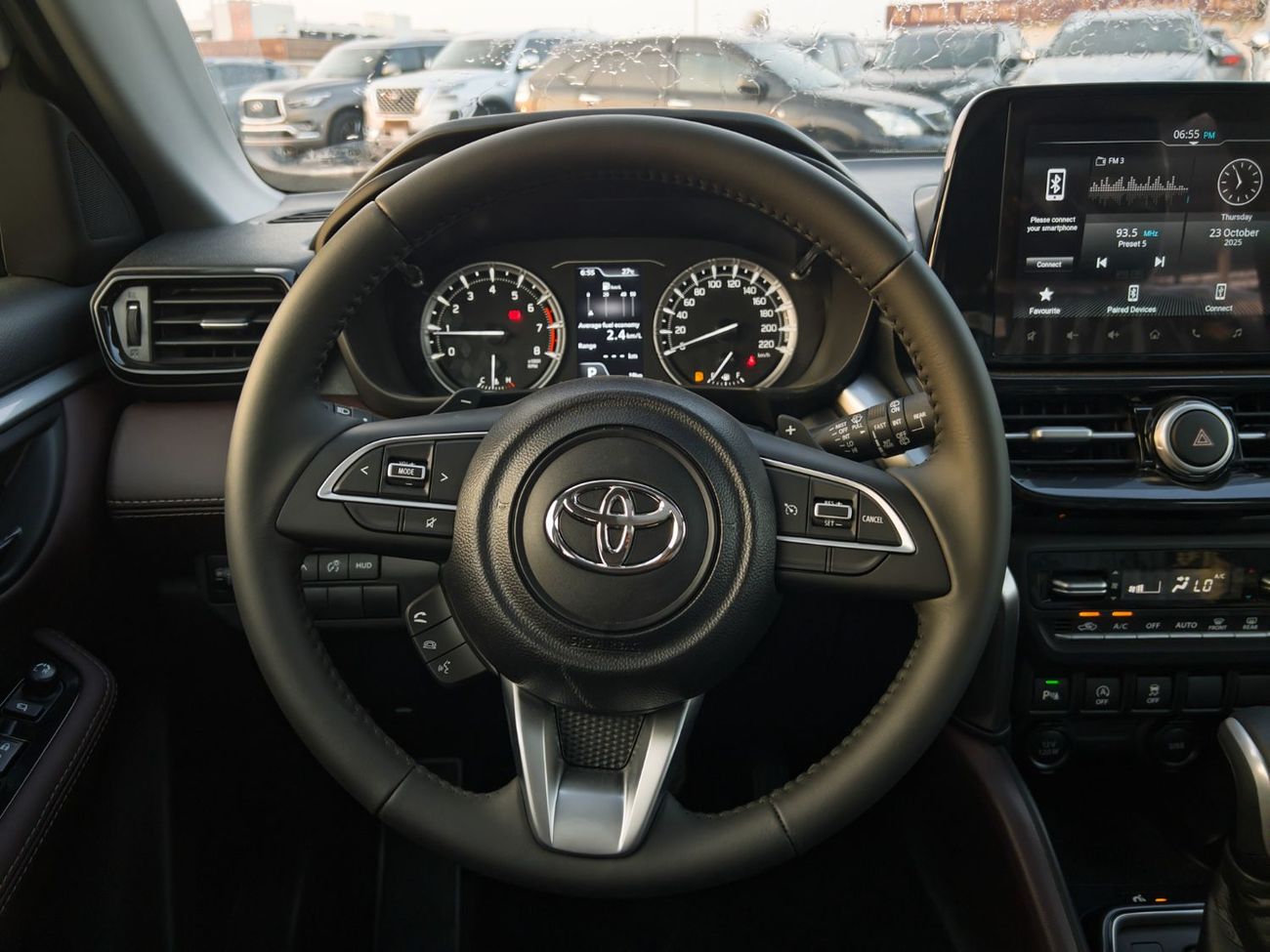 Toyota Urban Cruiser EXPORT ONLY - TOYOTA URBAN CRUSIER 1.5L