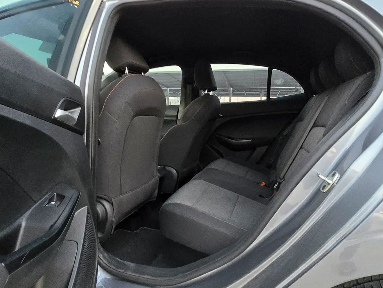 MG C COMFORT GCC Specs