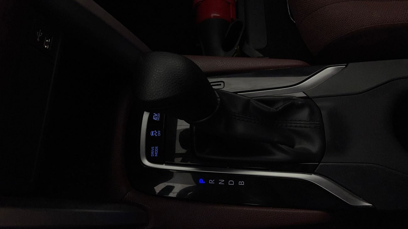 Toyota Corolla Cross HYBRID 1.8 | Zero Down Payment | Home Test Drive