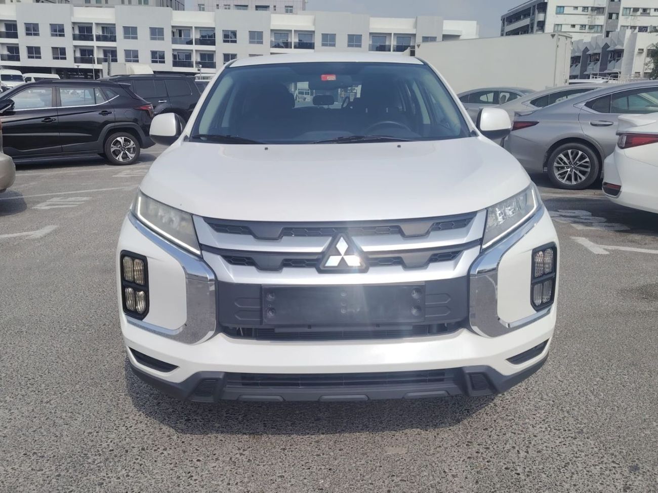 Mitsubishi ASX GLX Low 2.0L FWD MITSUBISHI ASX - 2.0L -PET - AT - 2WD - 2021MY (GCC) ( ACCIDENT FREE )