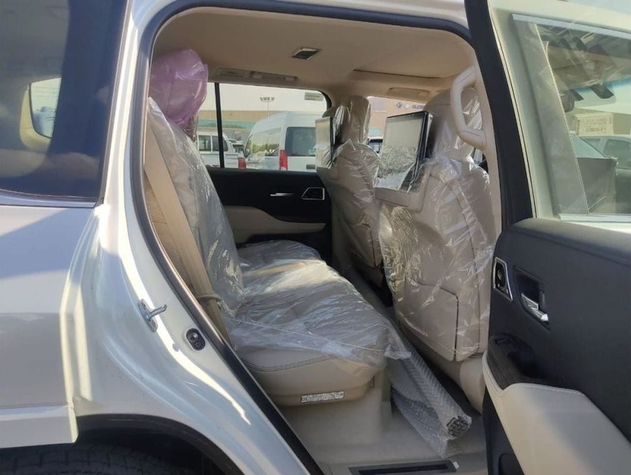 Toyota Land Cruiser LAND CRUISER VX-R DIESEL 3.3L AUTOMATIC | 0 KM | 03 YEARS WARRANTY I 2025 MY