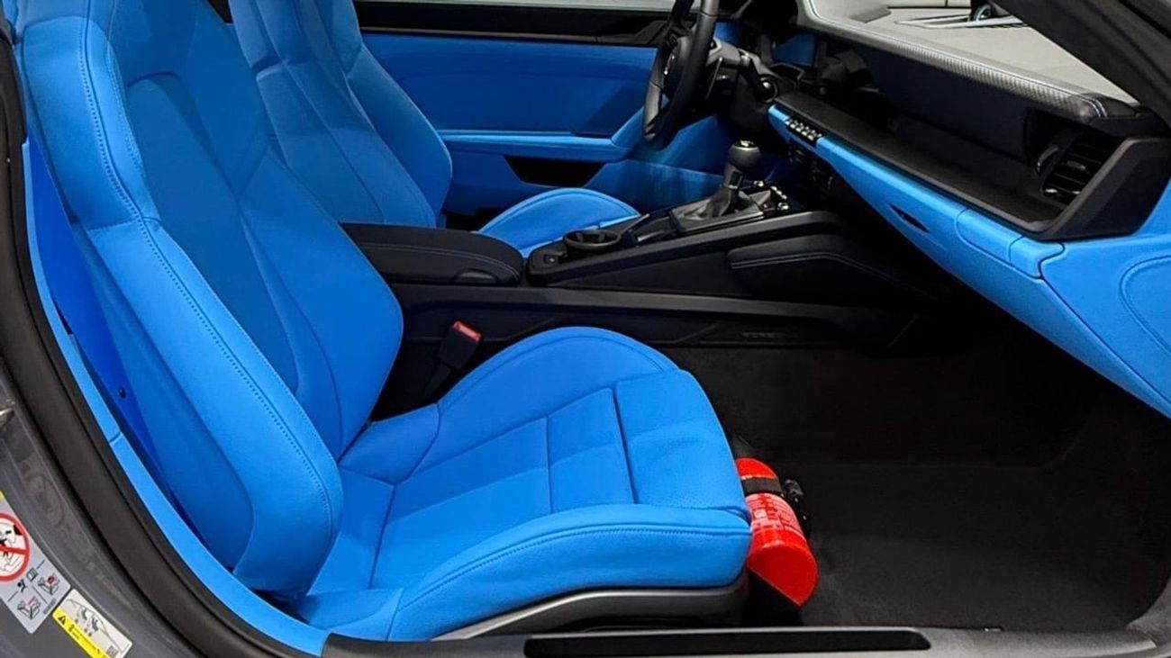 بورش 911 GT3 Touring