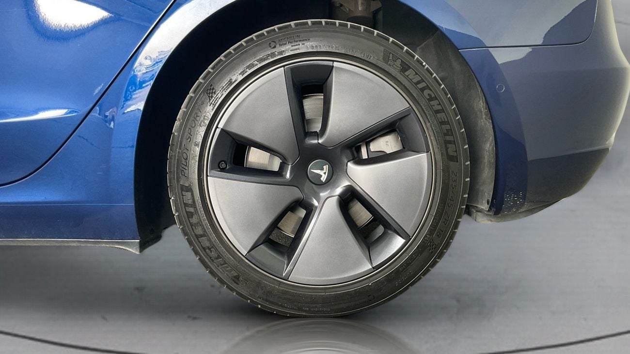 Tesla Model 3 BEV RWD 18ALW WHITE PEARL ALL BLACK INTE | Guaranteed Warranty | 0 Down Payment