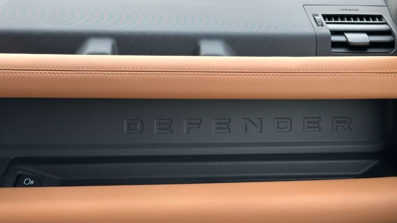 Land Rover Defender 3.0L 110 P400 EDITION X