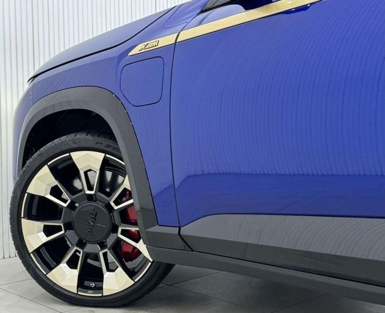 بي أم دبليو XM 2023 BMW XM, 5 Years Warranty + Service Package, Fully Loaded, Very Low Kms, GCC