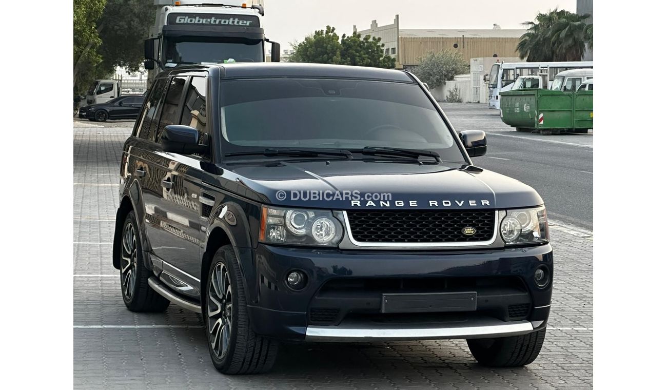 Used Land Rover Range Rover Sport 2011 for sale in Dubai - 657548