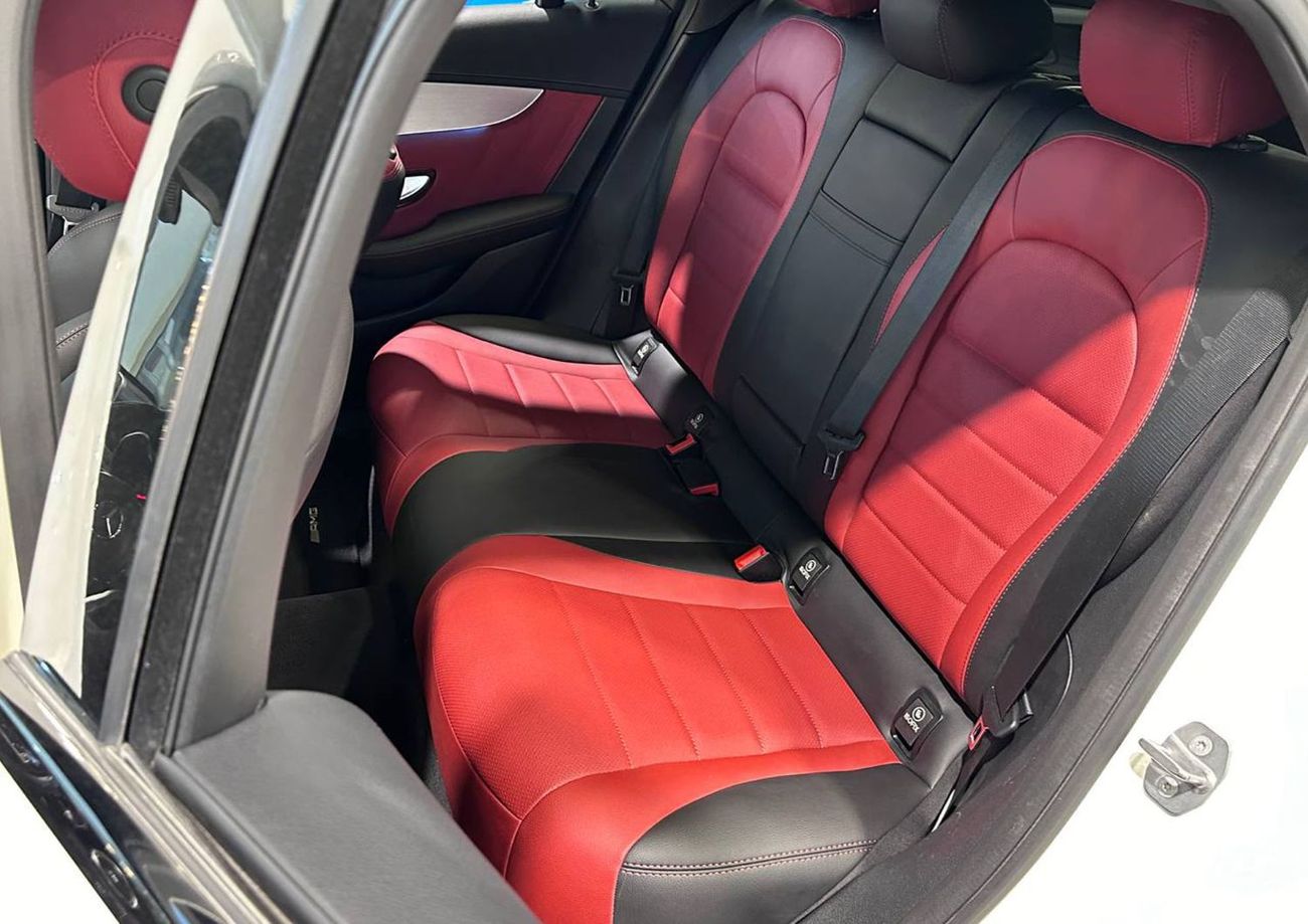 Mercedes-Benz GLC Coupe 300 Premium 2.0L