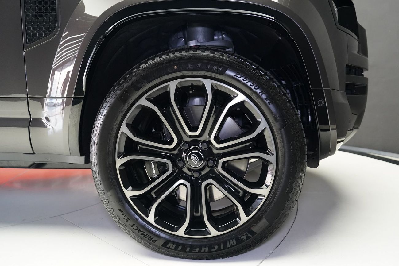 Land Rover Defender 110 P635 OCTA V8