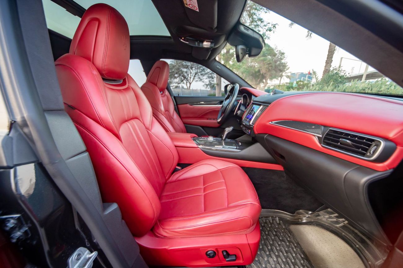 Maserati Levante Std 3.0L (345 HP)