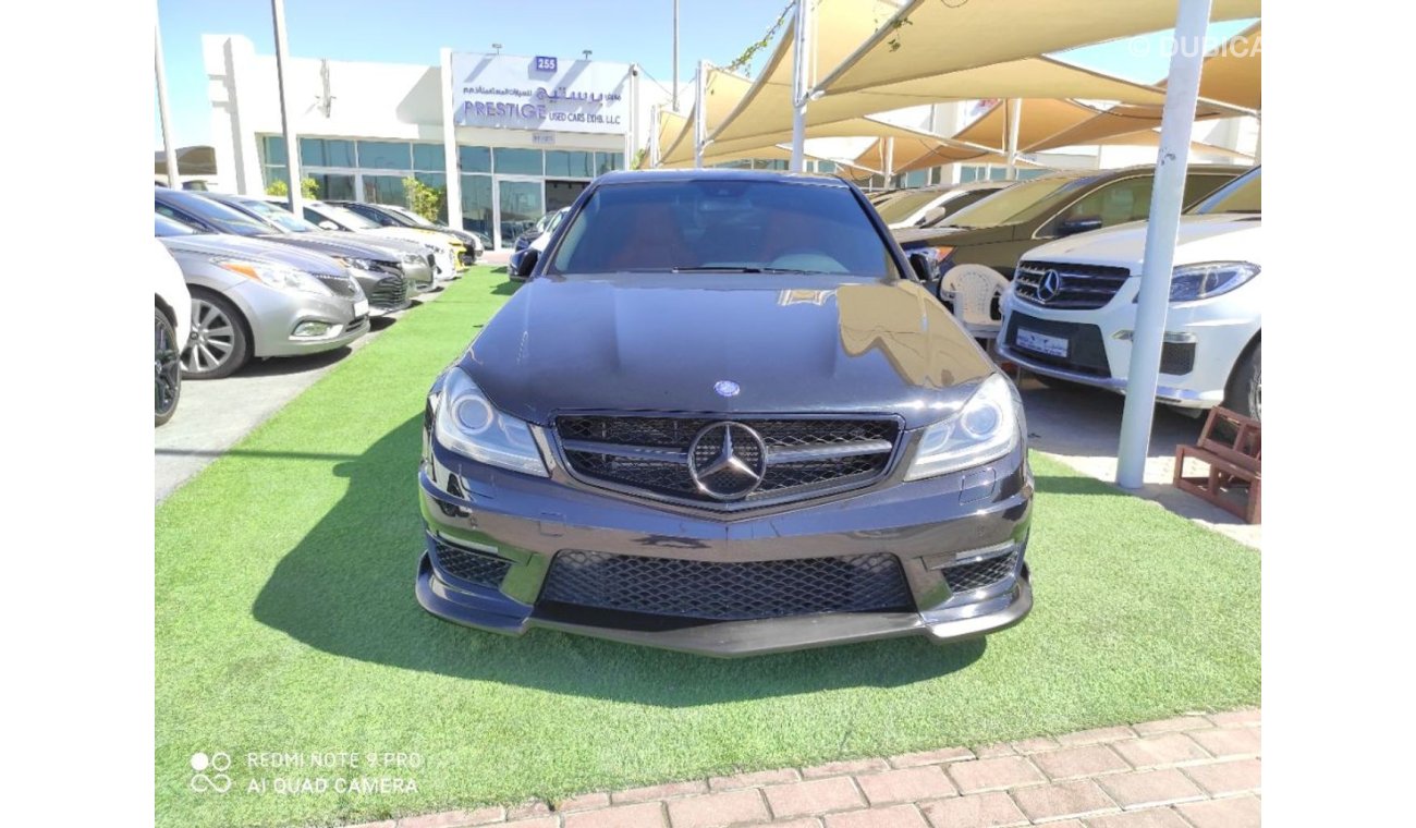 مرسيدس بنز C 63 AMG .