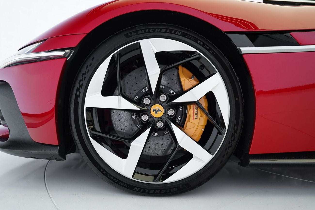 فيراري 12سيلندري