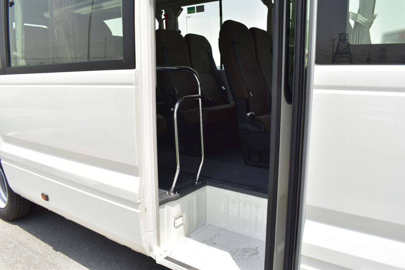 تويوتا كوستر toyota coaster 4.0l 2025   23 seater