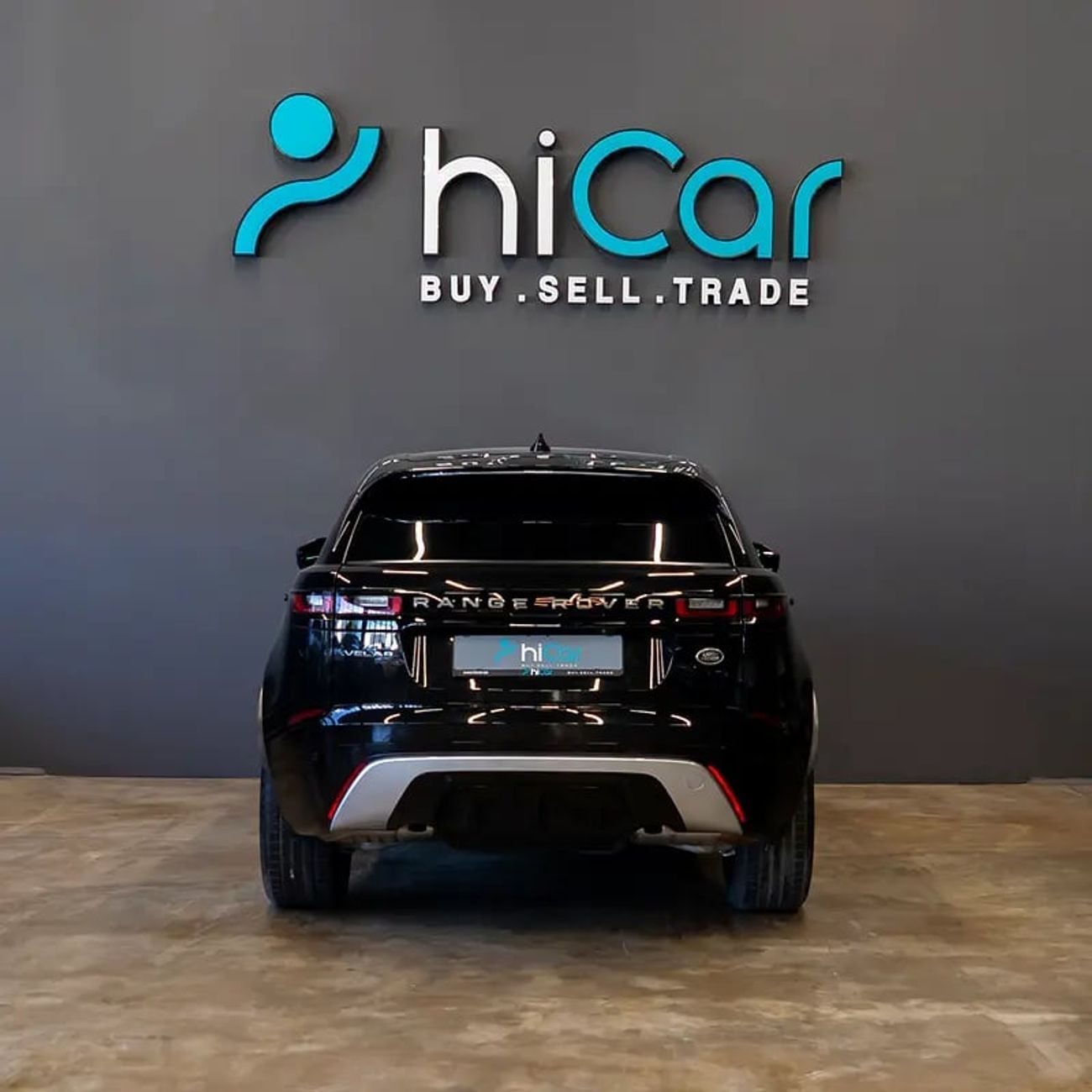 لاند روفر رينج روفر فيلار AED 3,065 p.m • 0% Downpayment • Velar R-Dynamic • 1 Year Warranty • Full Service History