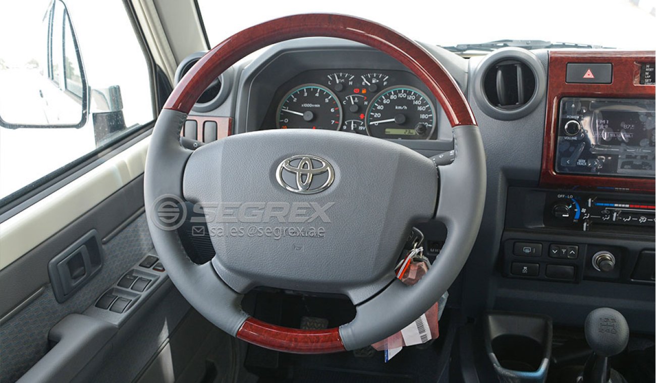 Toyota Land Cruiser HARDTOP 4.0 5 DOOR GRJ76 AVAILABLE IN COLORS
