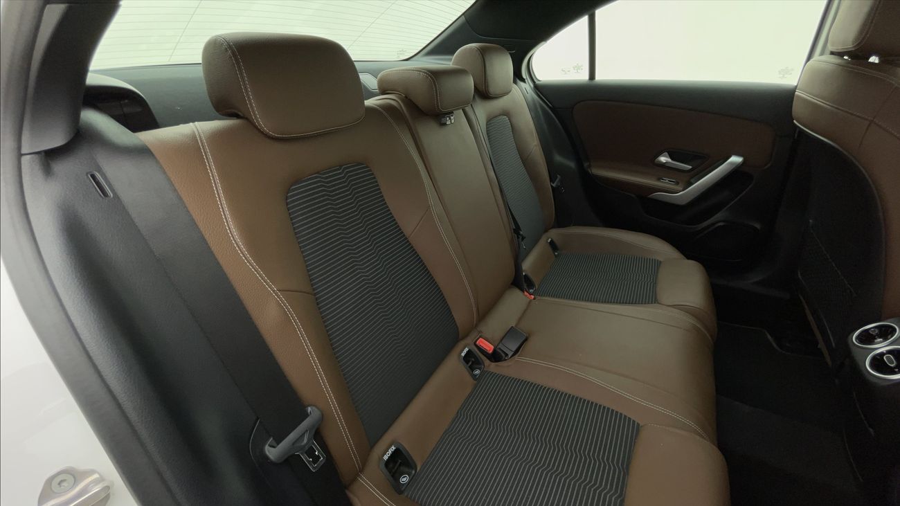 مرسيدس بنز A 200 PREMIUM + 1.3 | بدون دفعة مقدمة | اختبار القيادة في المنزل