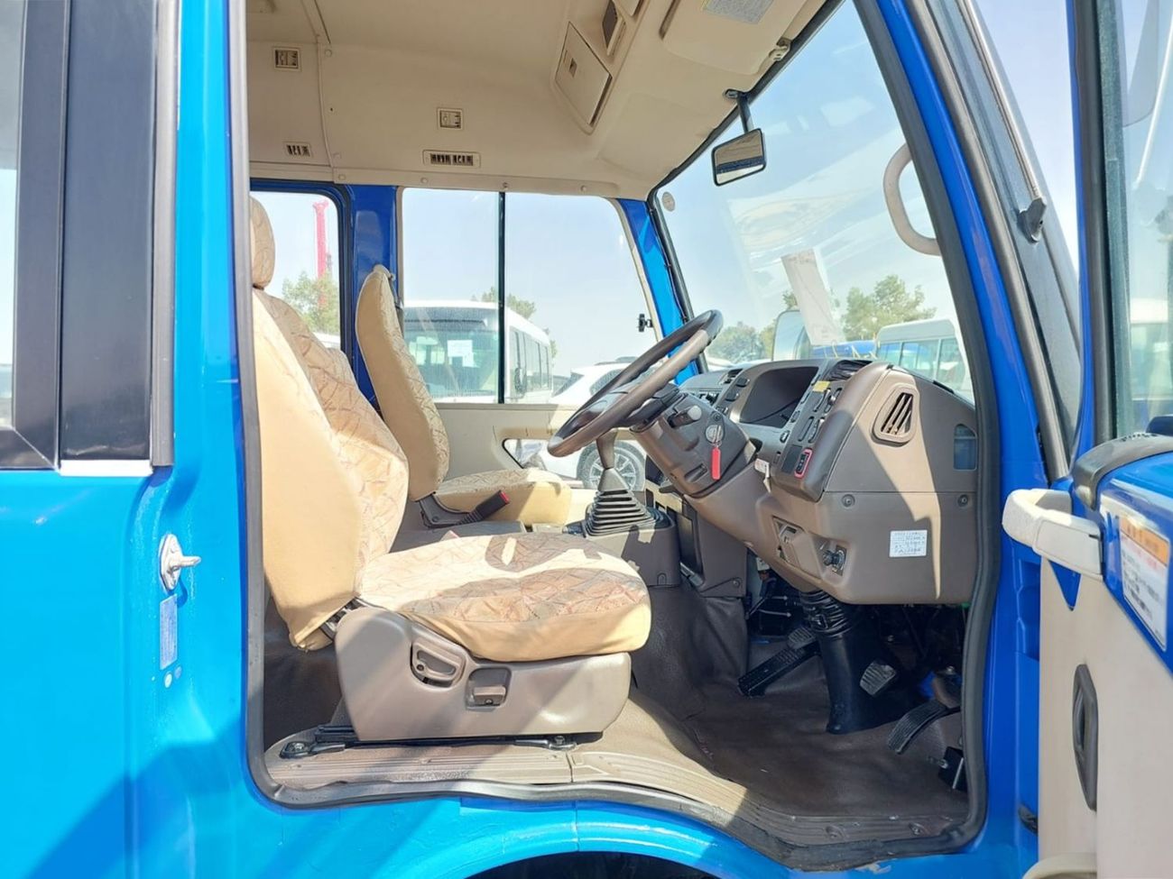 ميتسوبيشي روزا (RAMADAN OFFER) MITSUBISHI ROSA BUS RHD 2007 MODEL 4.9 L DIESEL MANUAL(PM00062)