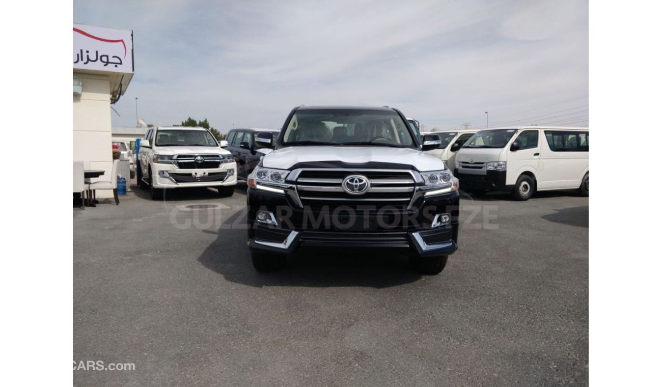 Toyota Land Cruiser 2020 4.6L VX with digital KM