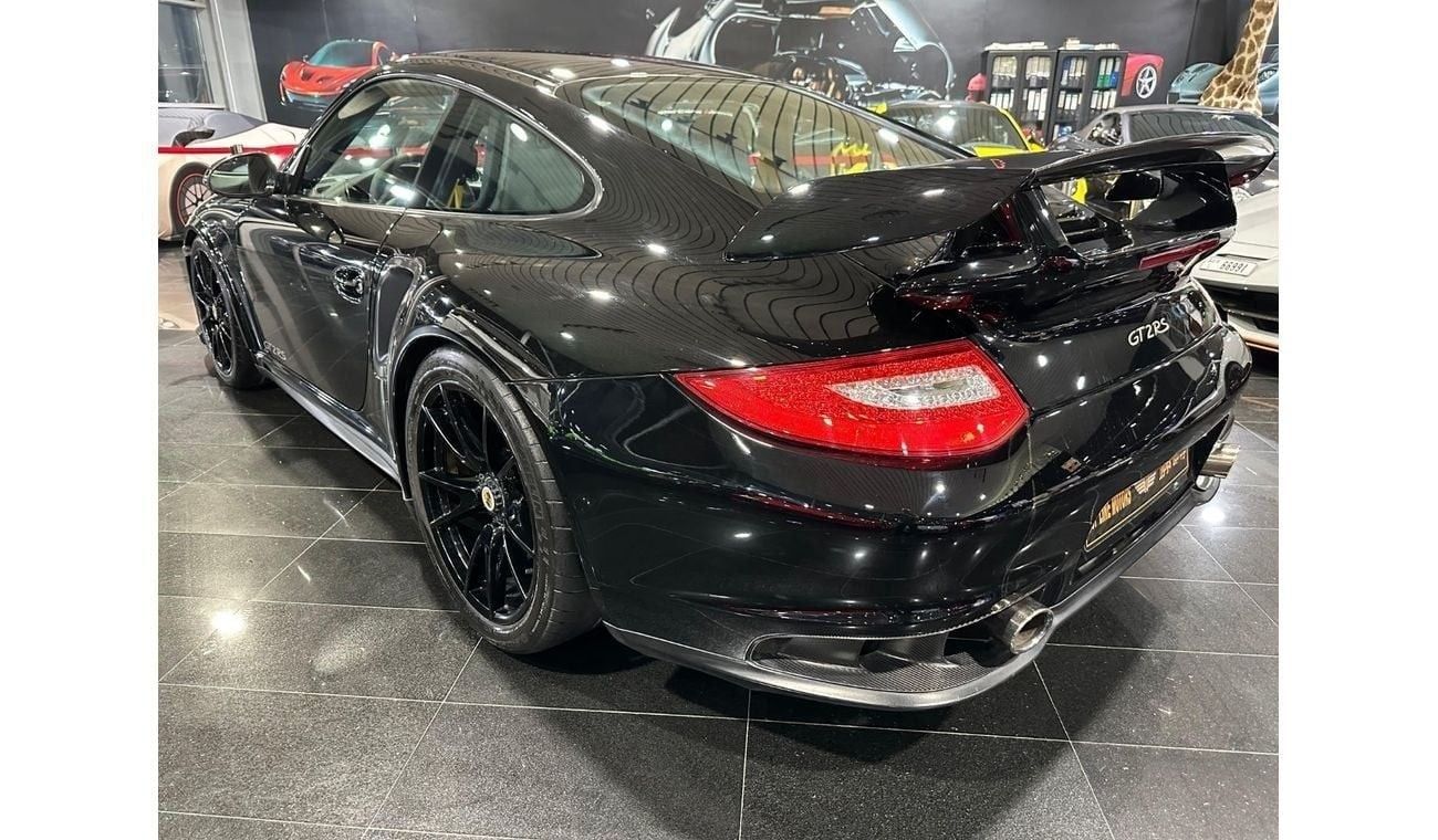 بورش كاريرا جي تي GT2 RS