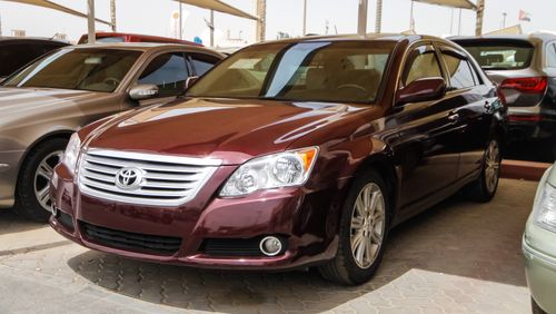 تويوتا افالون Limited