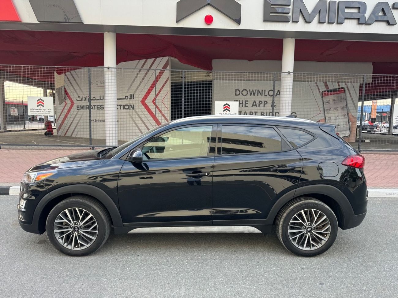 Hyundai Tucson 2.0L 2019 LIMITED KEYLESS LEATHER SEATS 2.4L USA IMPORTED