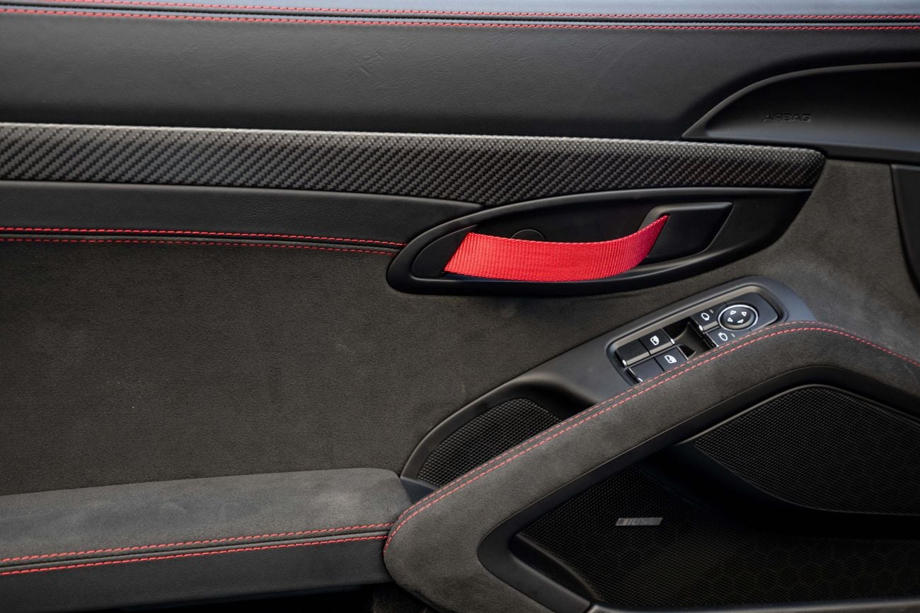 Porsche 718 Spyder Porshce 718 Spyder Rs Weissach | 11,750 P.M | 0% Downpayment | Agency Warranty! | Ramadan Offer!