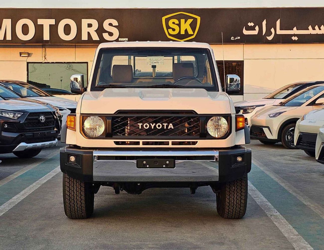 تويوتا لاند كروزر بيك آب LX LC79 / SINGLE CABIN /4.0L V6 PETROL M/T 4WD (CODE # LC79SCPM)