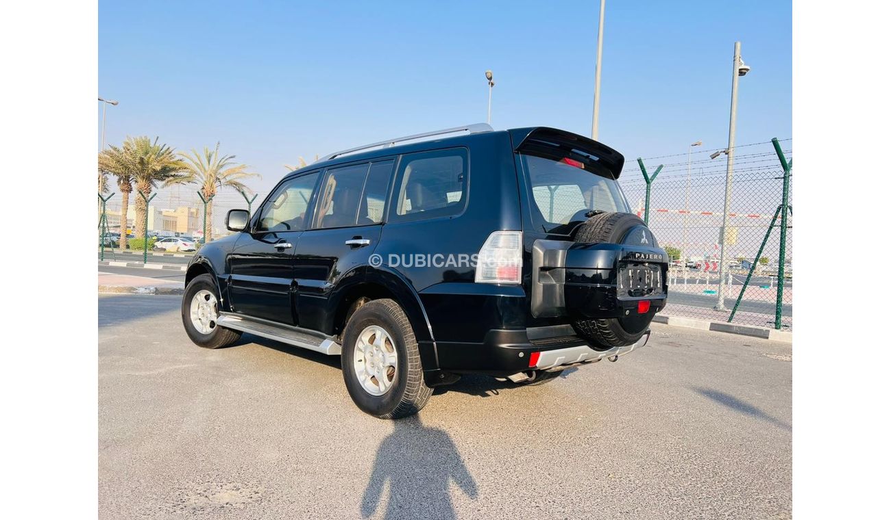 ميتسوبيشي باجيرو 2008 MITSUBISHI PAJERO Gcc  FULL OPTION / EXPORT ONLY