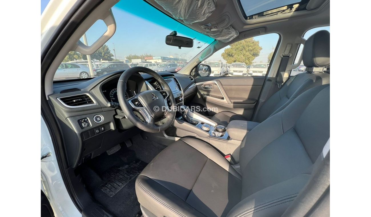 Mitsubishi Montero Montero Sport 2022 3.0L D49 | GCC specs 4x4 (Sunroof) | Body Kit | Exterior White
