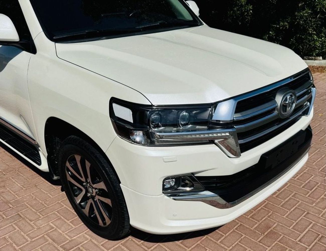 تويوتا لاند كروزر GXR 4.0L (271 HP) 4WD