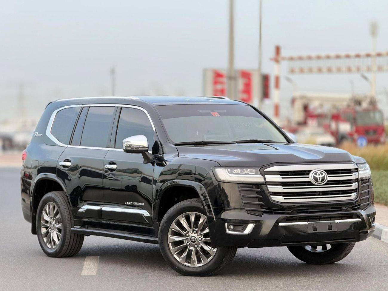 تويوتا لاند كروزر Toyota Landcruiser 2014 LHD Gcc specs 8seats 5doors 4x4 LHD