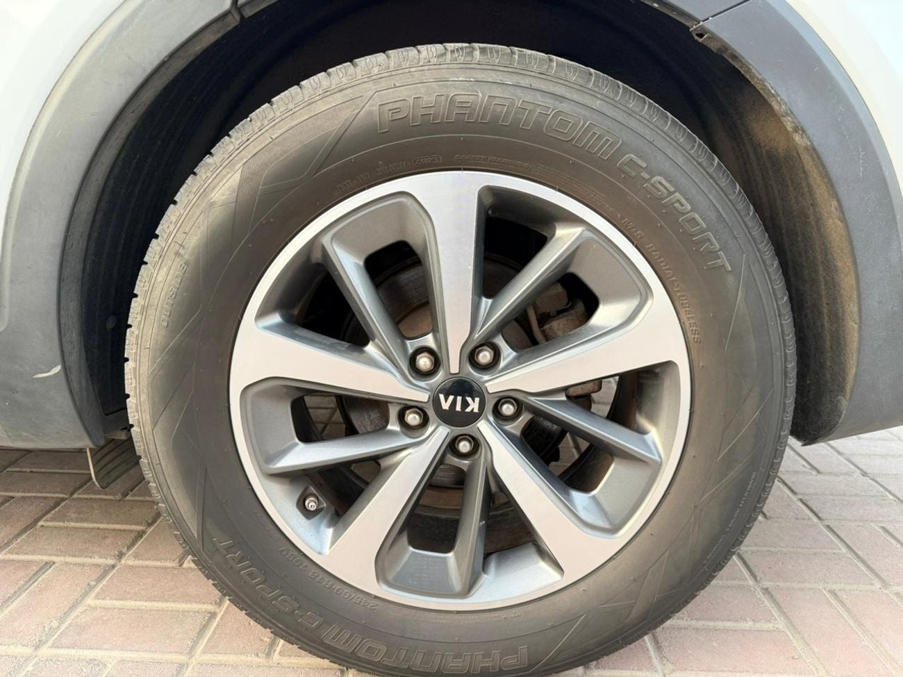 Kia Sorento 2019 KIA SORENTO 3.3L EX White READY 7 LEADER SEATS  5XYPH4A51KG460922