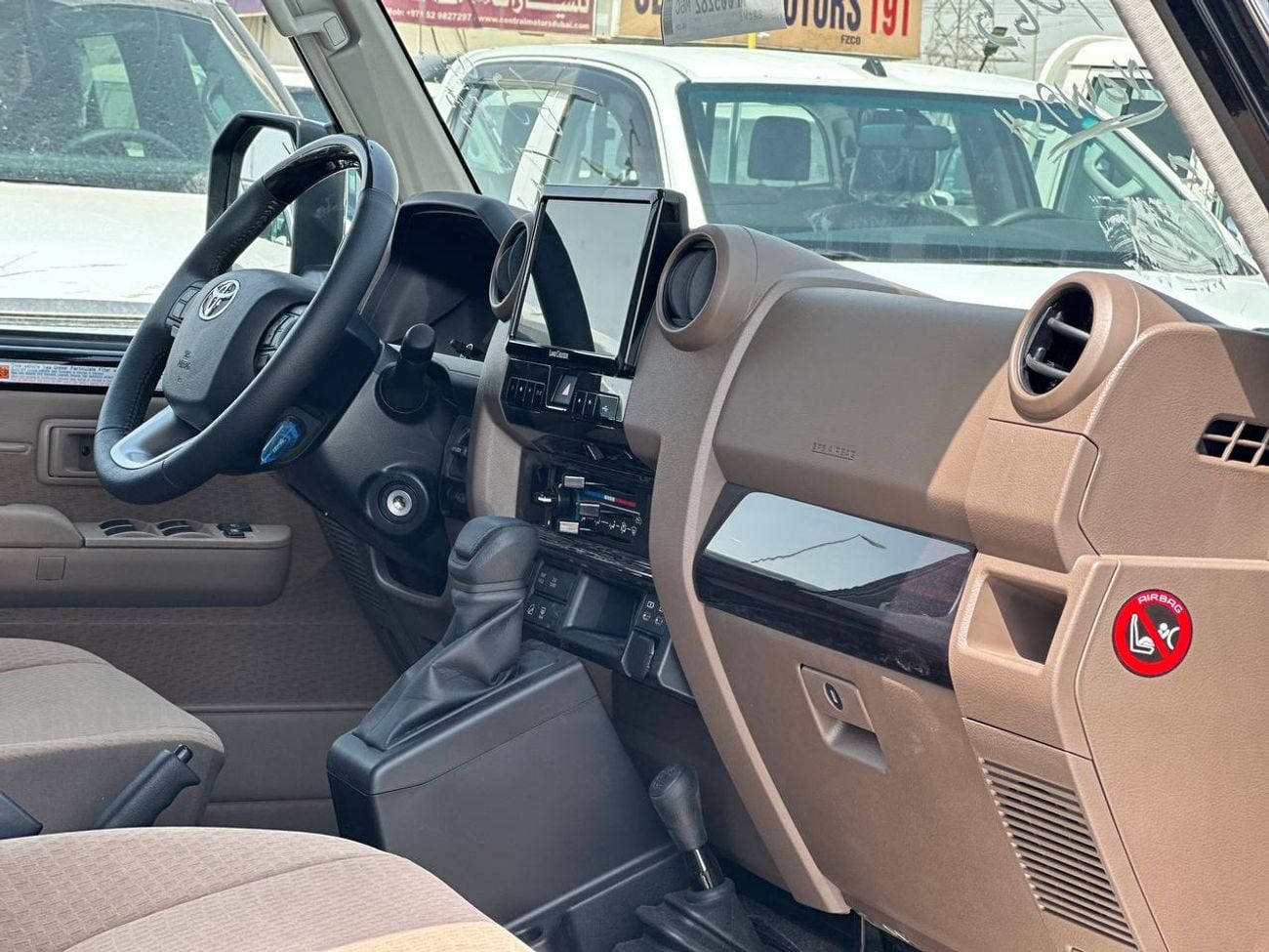 Toyota Land Cruiser 70 LC76 2.8L DSL A/T // 2026 // High Option With Radar , Dvd&Back Camera , Diff Lock , Winch // Special