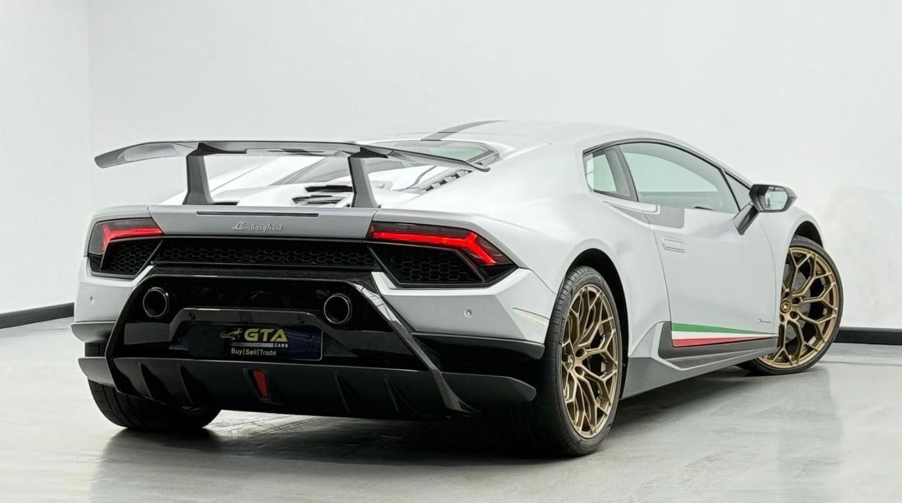 Lamborghini Huracan 2018 Lamborghini Huracan Performante, Warranty, Full Service History, Very Low Km, Fully Loaded, GCC