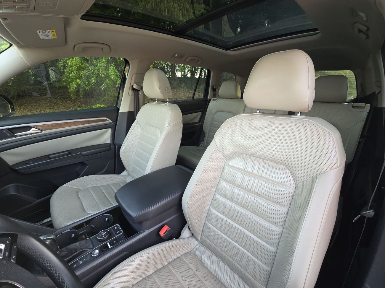 Volkswagen Teramont Highline 3.6L VOLKSWAGEN TERAMONT 2019 GCC ORGINAL PAINT // FULL OPITION // PERFECT CONDITION