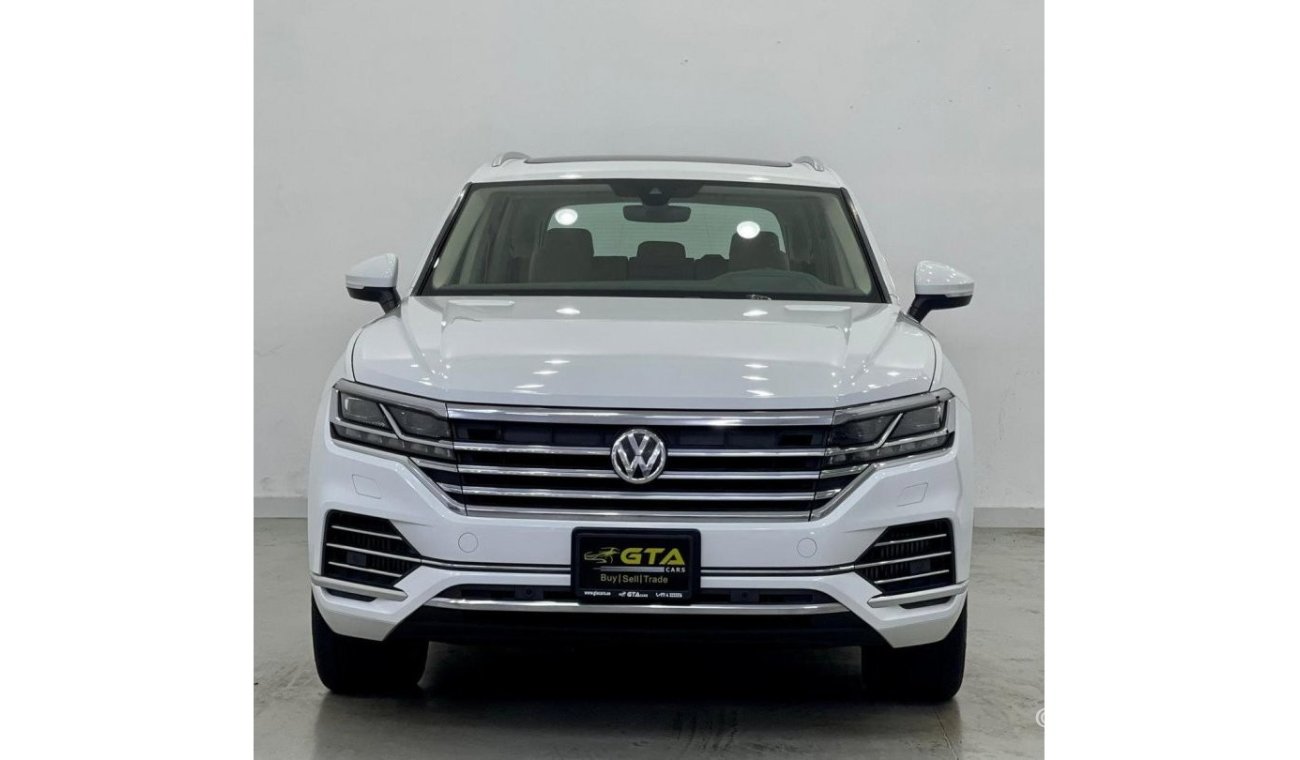 Volkswagen Touareg 2018 Volkswagen Touareg HighLine, Volkswagen Service History, Warranty, GCC