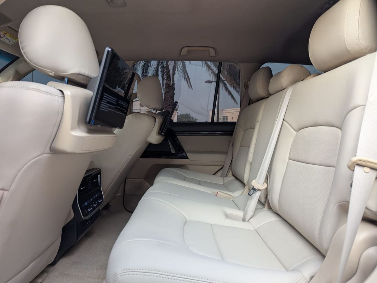 Toyota Land Cruiser Toyota landcruise 2015 Model Modified 2024 Model GXR 4.0L Engine Colour Black Transmission Automatic